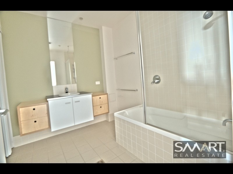 6/1 Arbour Avenue, Robina QLD 4226