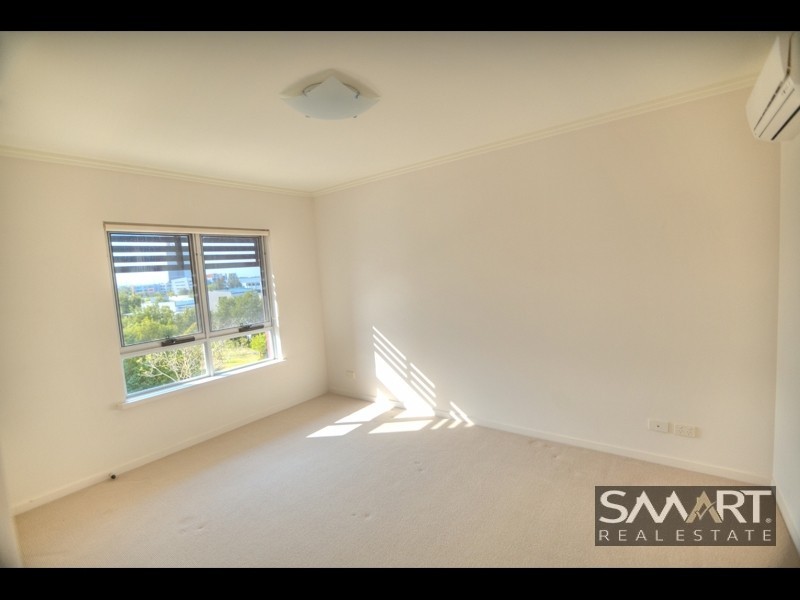 6/1 Arbour Avenue, Robina QLD 4226