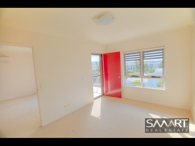 6/1 Arbour Avenue, Robina QLD 4226