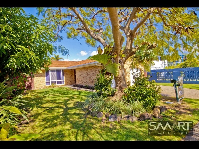 28 Broadwater Street, Runaway Bay QLD 4216