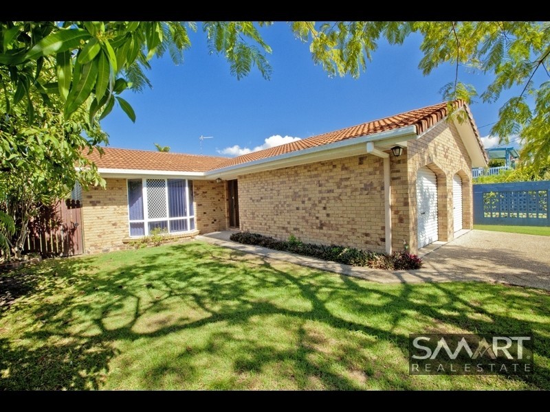 28 Broadwater Street, Runaway Bay QLD 4216