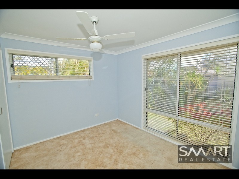 28 Broadwater Street, Runaway Bay QLD 4216