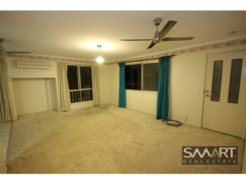 8 Onslow Street, Nerang QLD 4211