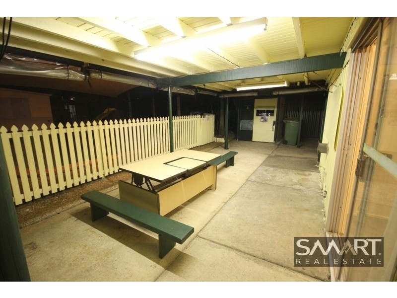 8 Onslow Street, Nerang QLD 4211