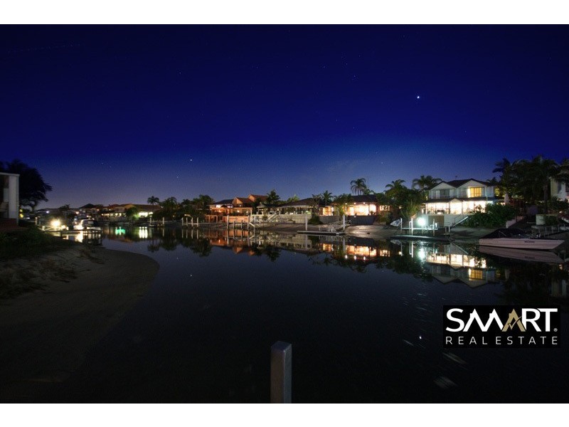 60 Commodore Drive, Paradise Waters QLD 4217