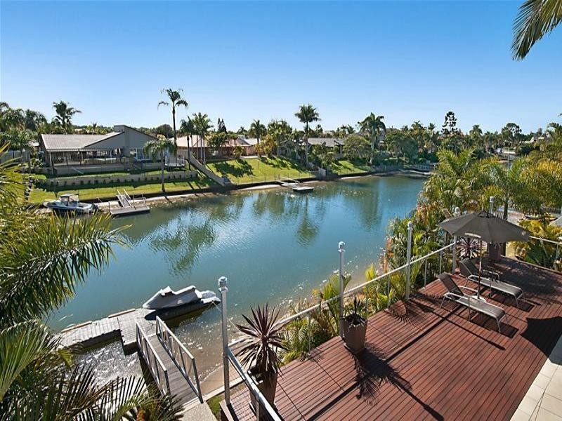 48 Charolais Crescent, Benowa Waters QLD 4217