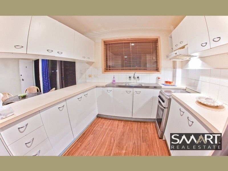 6/4 Rose Street, Southport QLD 4215