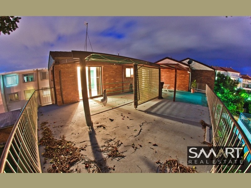 6/4 Rose Street, Southport QLD 4215