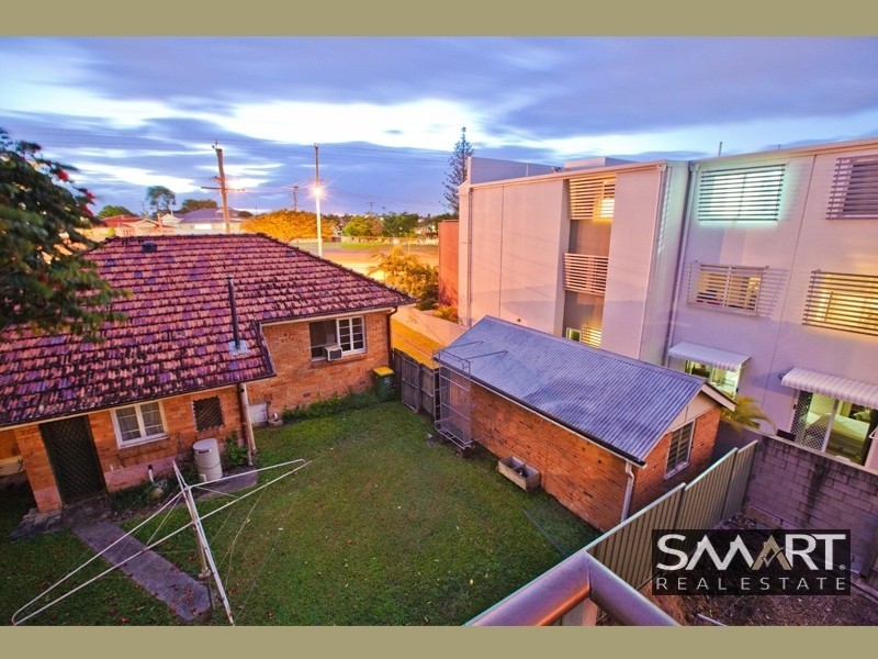 6/4 Rose Street, Southport QLD 4215