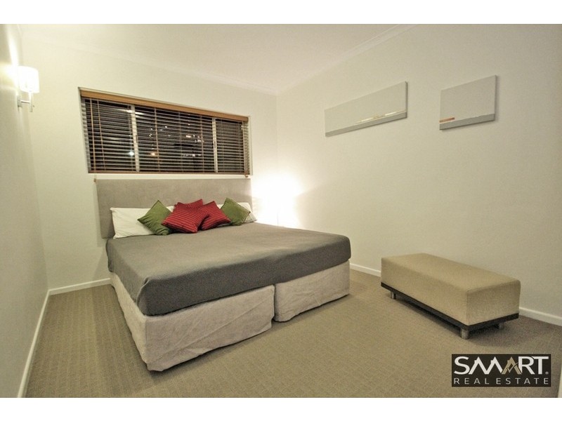 3/53 Connor Street, Burleigh Heads QLD 4220