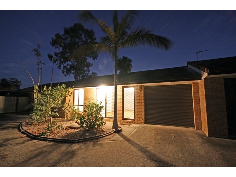 13/11 Hoya Court, Labrador QLD 4215