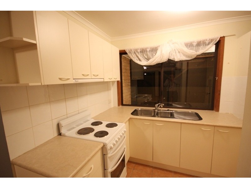 13/11 Hoya Court, Labrador QLD 4215