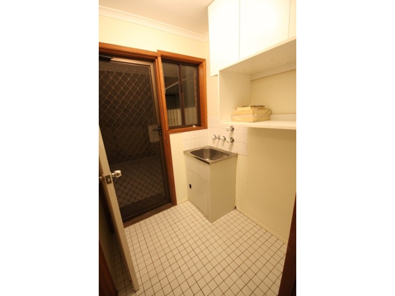 13/11 Hoya Court, Labrador QLD 4215