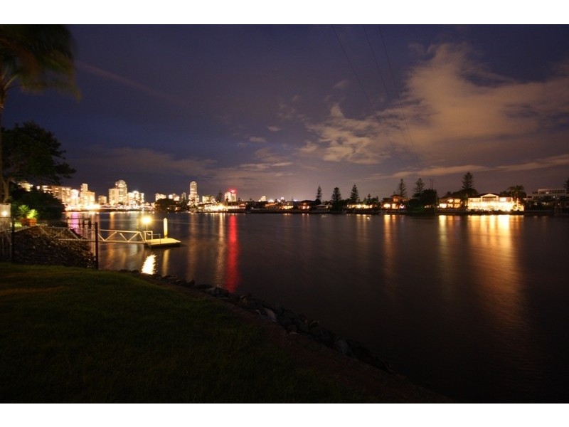 11/1 Peninsular Drive, Surfers Paradise QLD 4217