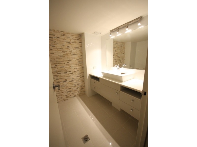 11/1 Peninsular Drive, Surfers Paradise QLD 4217