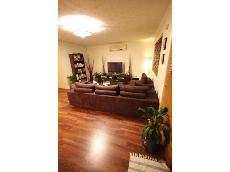 6/14 Brett Avenue, Labrador QLD 4215