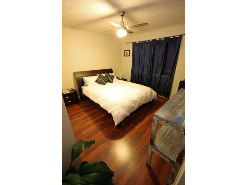 6/14 Brett Avenue, Labrador QLD 4215