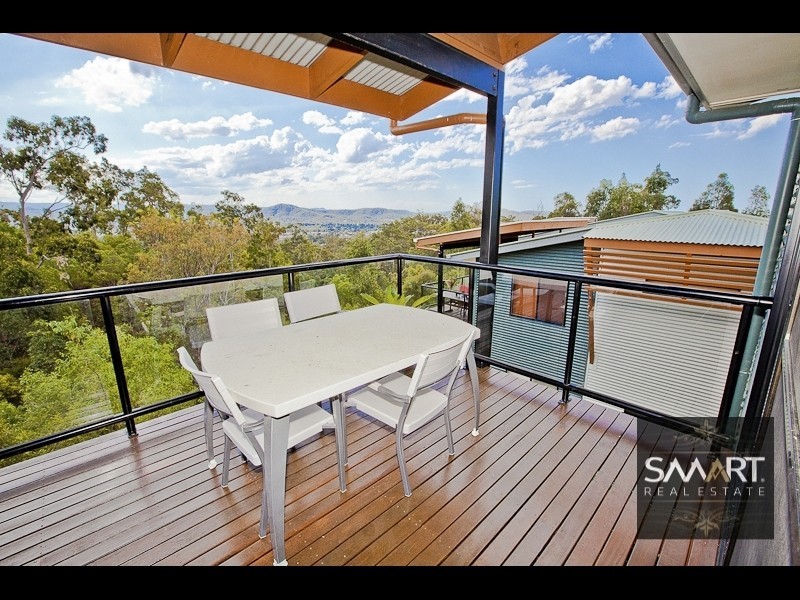 11/2 Ridgeline Way, Highland Park QLD 4211