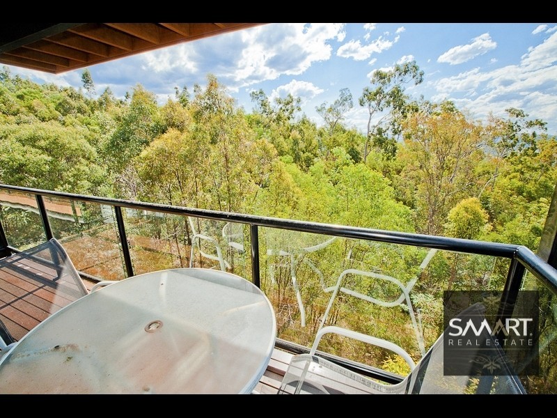 11/2 Ridgeline Way, Highland Park QLD 4211