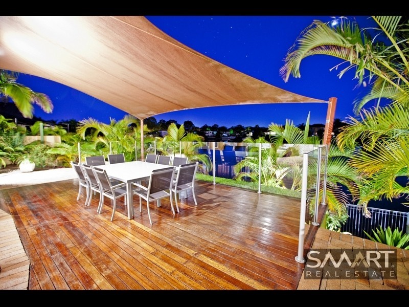 53 The Boulevard, Southport QLD 4215