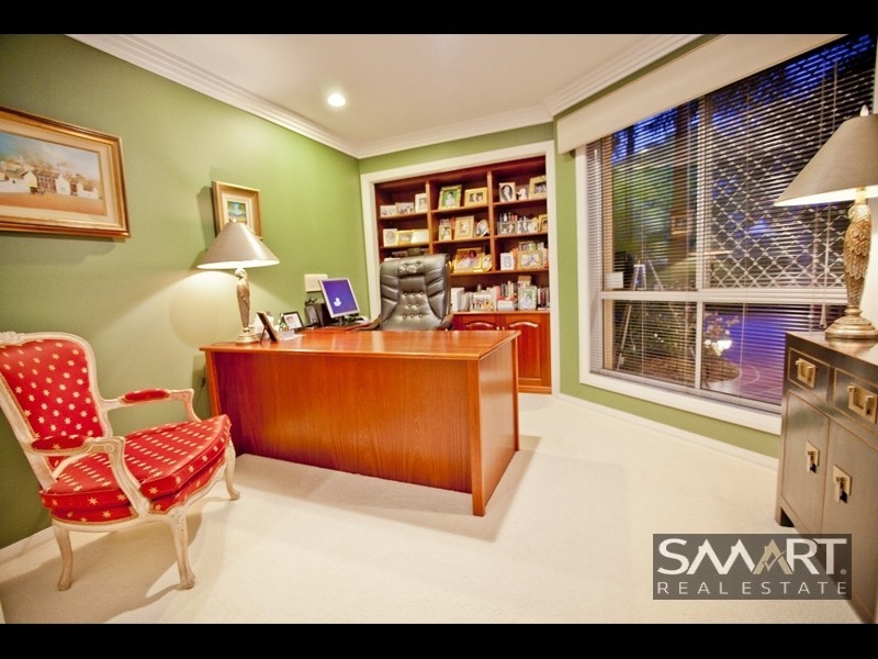 53 The Boulevard, Southport QLD 4215