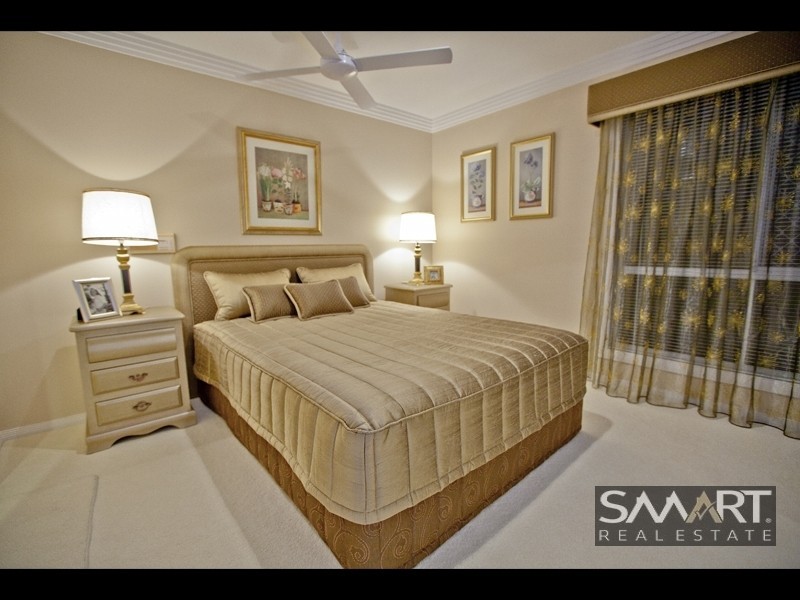 53 The Boulevard, Southport QLD 4215