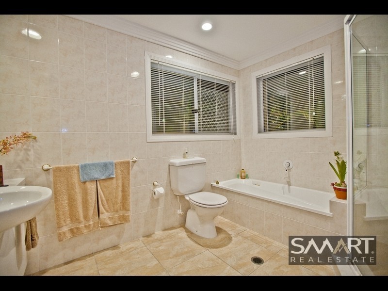 53 The Boulevard, Southport QLD 4215