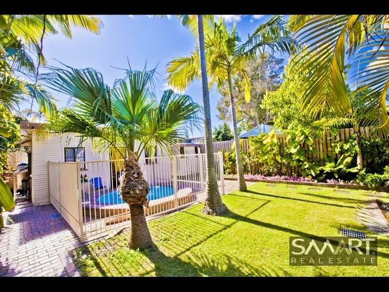 2/15 Bondi Avenue, Mermaid Beach QLD 4218