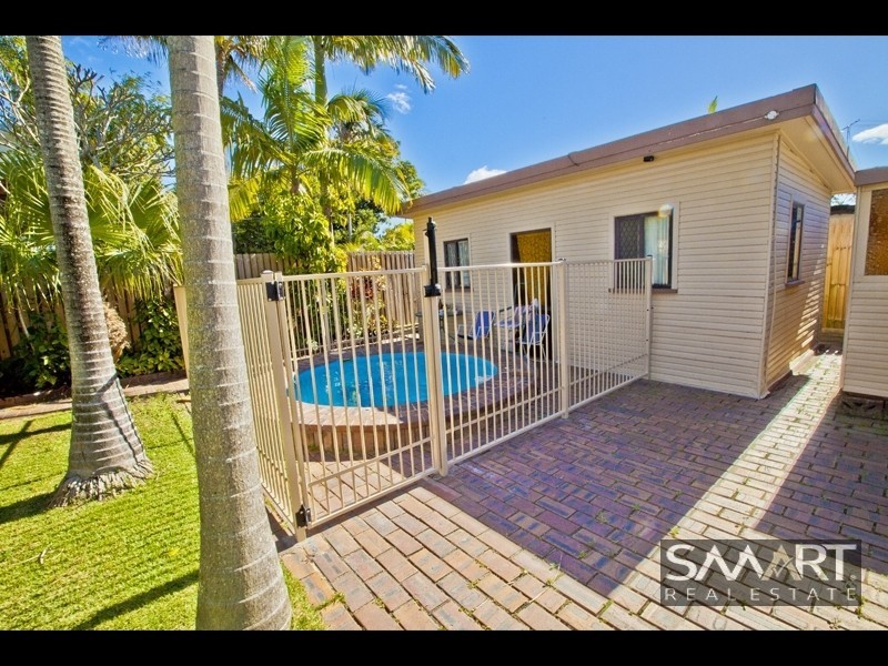 2/15 Bondi Avenue, Mermaid Beach QLD 4218