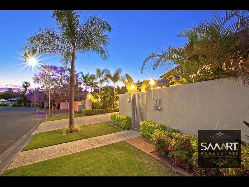 48 Charolais Crescent, Benowa Waters QLD 4217