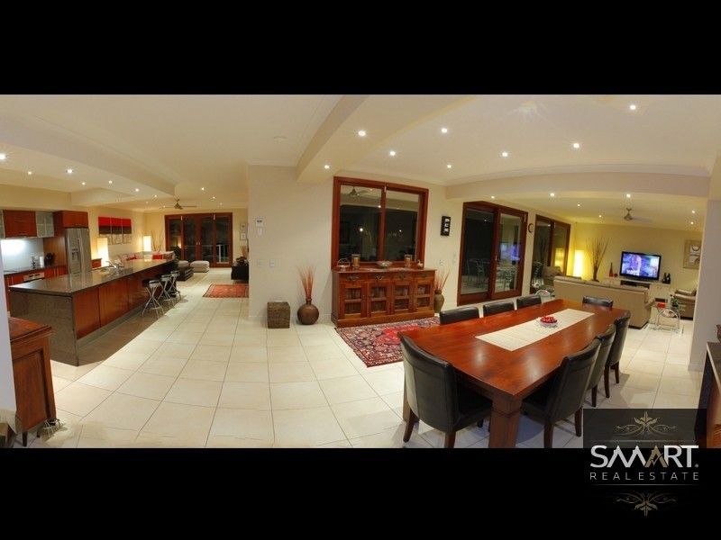 48 Charolais Crescent, Benowa Waters QLD 4217