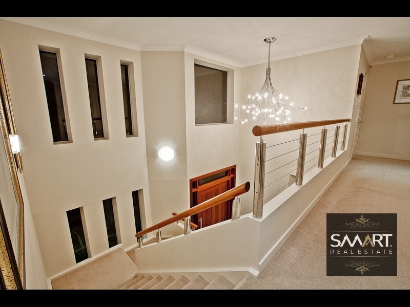 48 Charolais Crescent, Benowa Waters QLD 4217