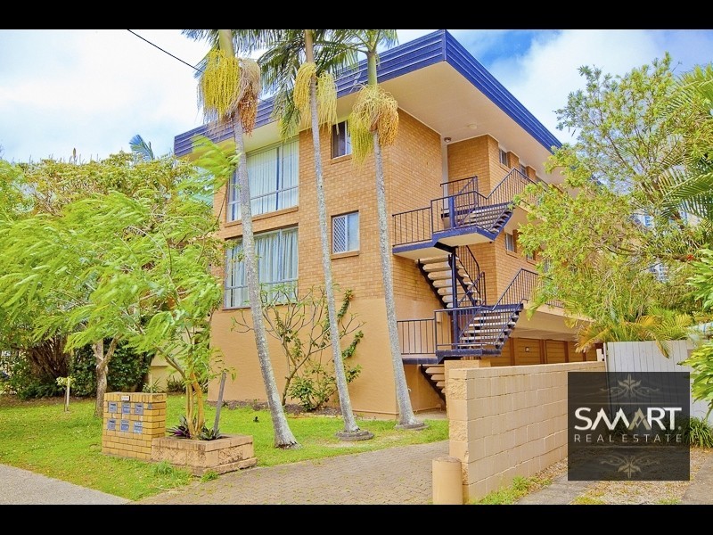 1/15 Darrambal Street, Chevron Island QLD 4217