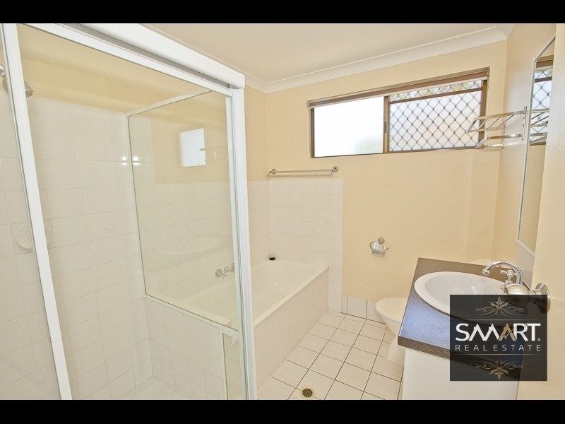 1/3 Raftery Street, Ashmore QLD 4214