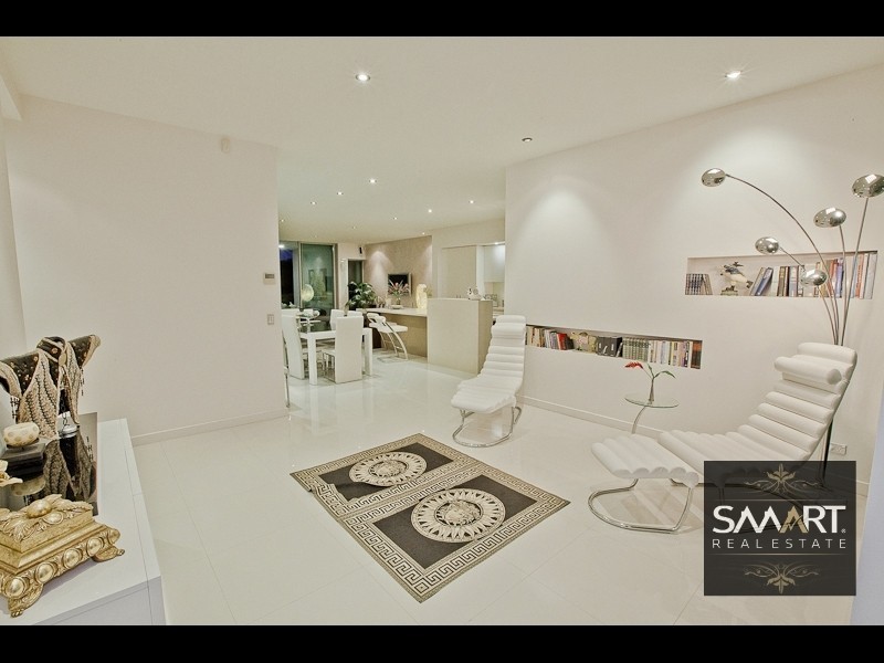 7511 Springfield Drive, Hope Island QLD 4212