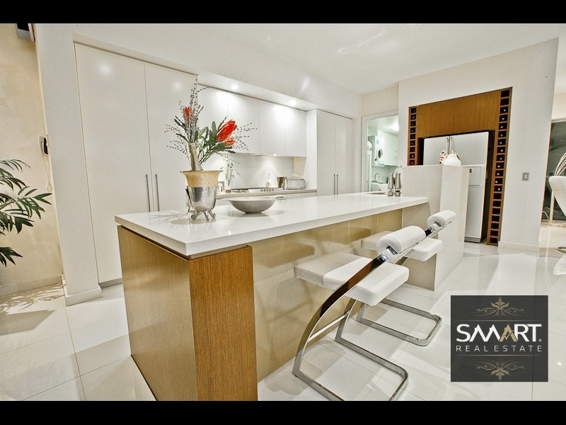 7511 Springfield Drive, Hope Island QLD 4212