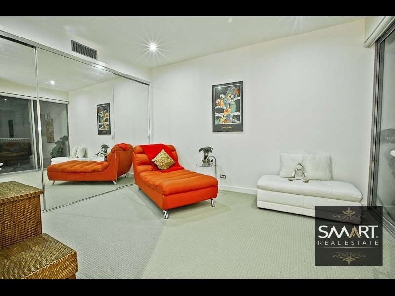 7511 Springfield Drive, Hope Island QLD 4212