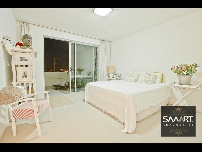 7/7-9 Burra Street, Chevron Island QLD 4217
