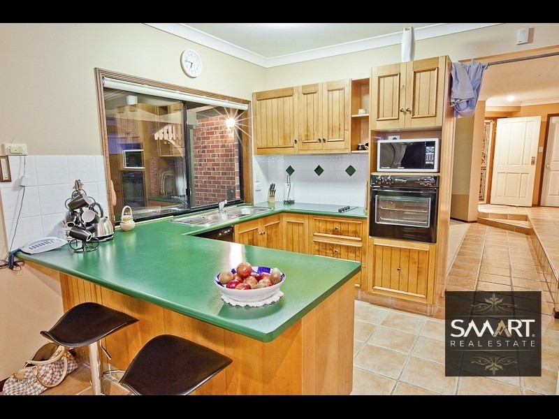 2 Dellwood Circuit, Molendinar QLD 4214
