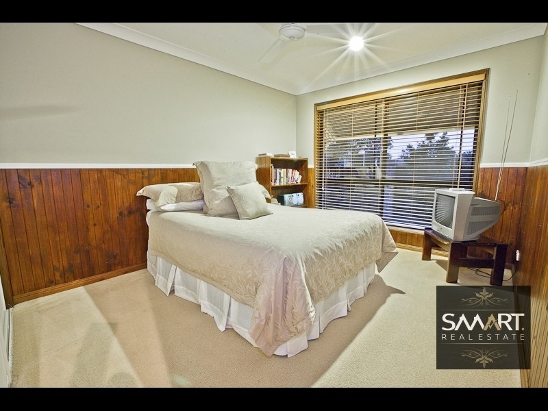 2 Dellwood Circuit, Molendinar QLD 4214