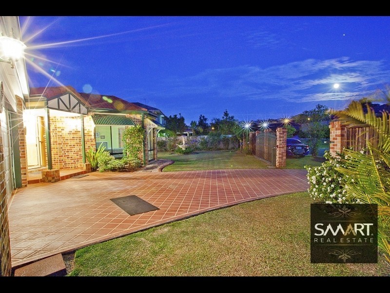 2 Dellwood Circuit, Molendinar QLD 4214