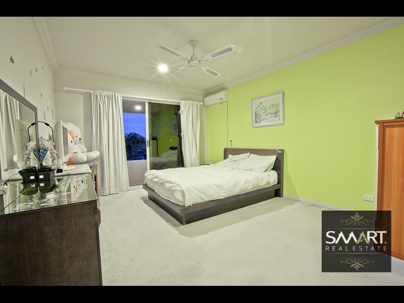 5/433 Brisbane Road, Coombabah QLD 4216