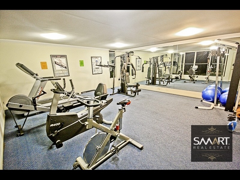 5/433 Brisbane Road, Coombabah QLD 4216