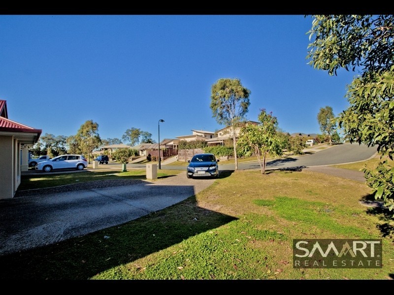 12 Lilyvale Crescent, Ormeau QLD 4208