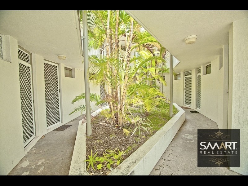 3/15 Weemala Street, Chevron Island QLD 4217
