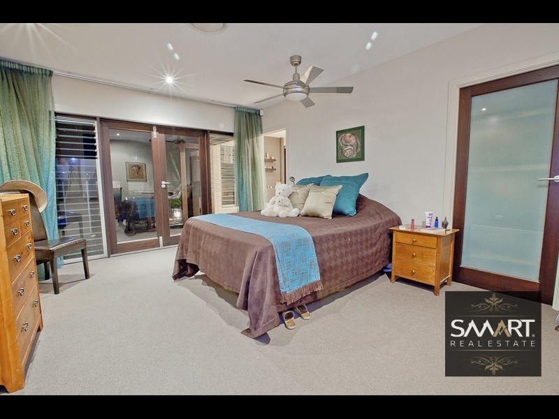 3 Dale Court, Sorrento QLD 4217