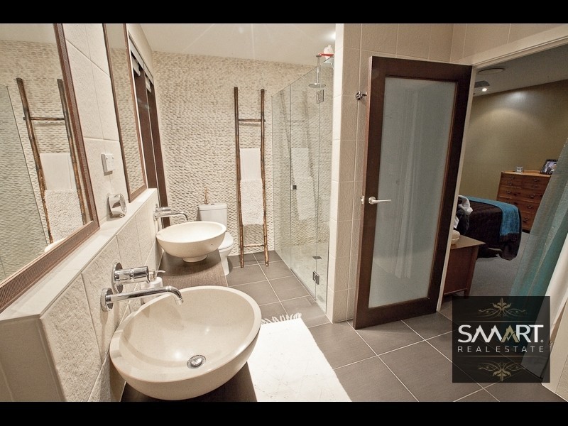 3 Dale Court, Sorrento QLD 4217