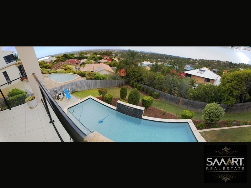 18 Bellavista Close, Highland Park QLD 4211