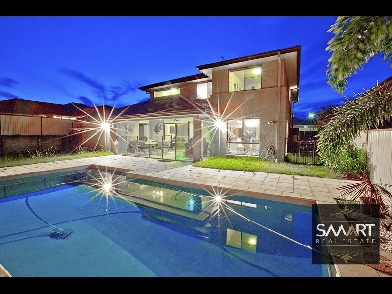 67 Highcrest Circuit, Molendinar QLD 4214