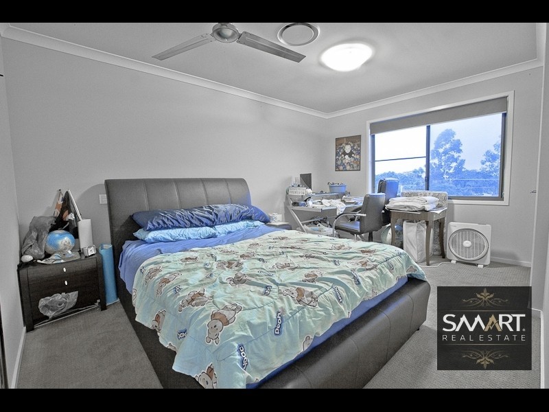 67 Highcrest Circuit, Molendinar QLD 4214